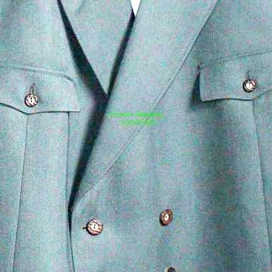 Uniform_zweireihig_Knopfleiste